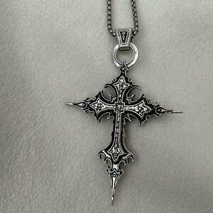 Fashionable Skull Necklace